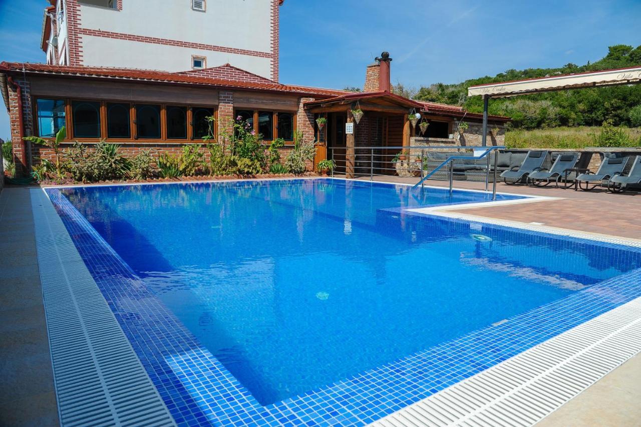 Apartmani Vila Caska Exterior foto