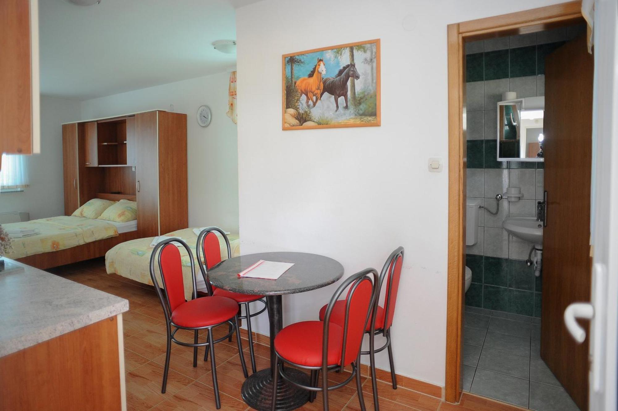 Apartmani Vila Caska Habitación foto